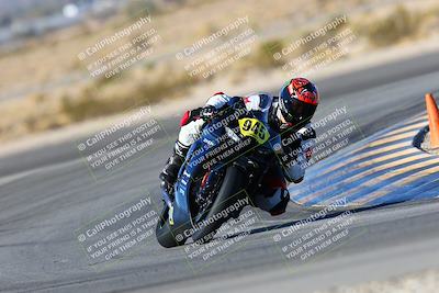 media/Jan-09-2022-SoCal Trackdays (Sun) [[2b1fec8404]]/Turn 11 (935am)/